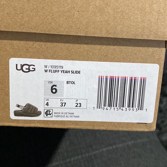 Fluff Yeah Slide By Ugg - Picture 6 of 6